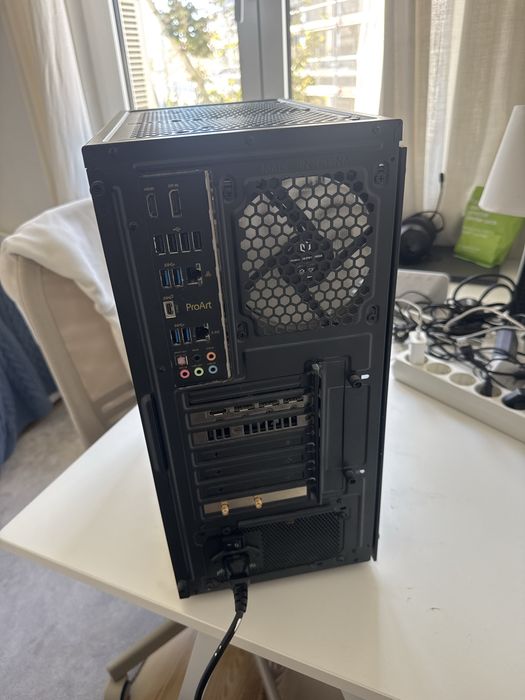 Pc Gaming ASUS PROART – RTX 4070 Ti / 64GB RAM / 2Tb SSD