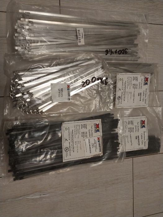 Стяжки металеві.