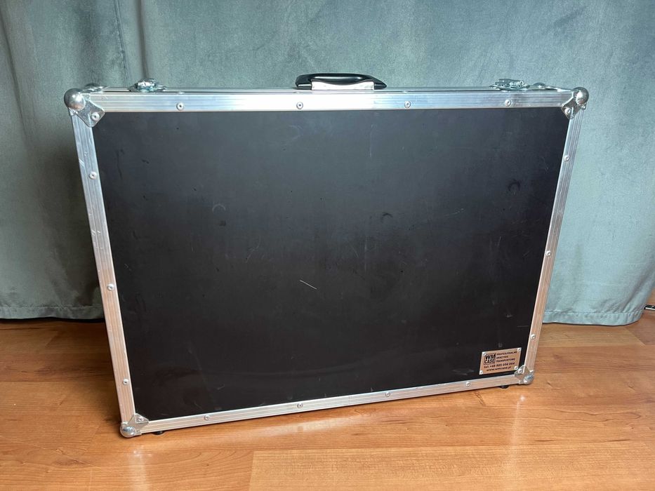 CASE / Pedalboard - WM CASE - 70x50x10 cm