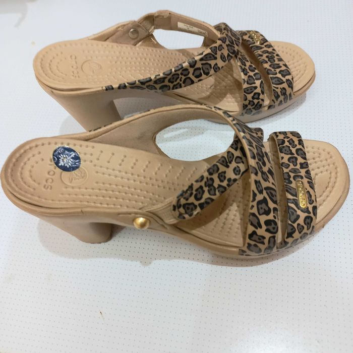 Сабо Crocs 5(36)р. Леопардовые тапочки шлепки