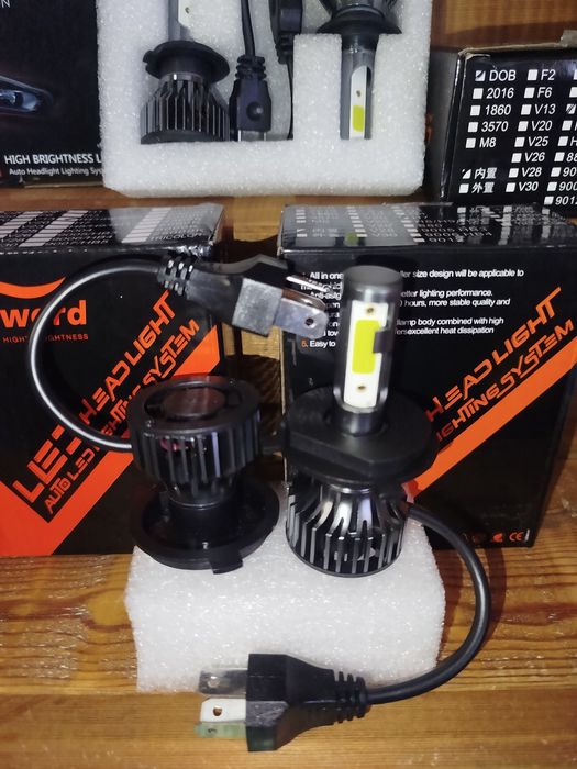 LED-лампи Heyword Н4-H7 22000LM  6000k Лед лампи