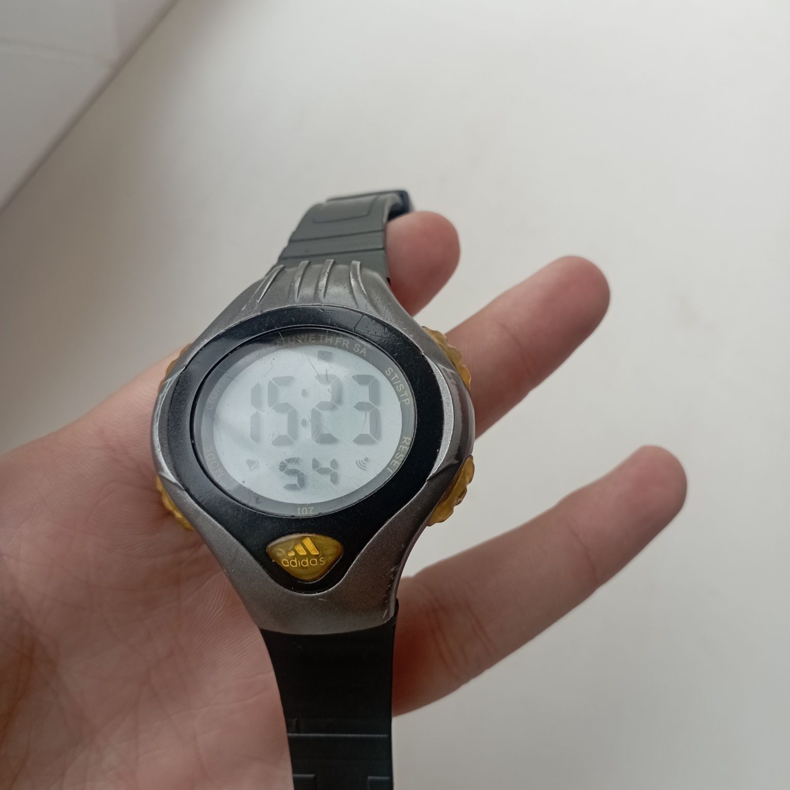 adidas equipment vintage 1 500 Olx