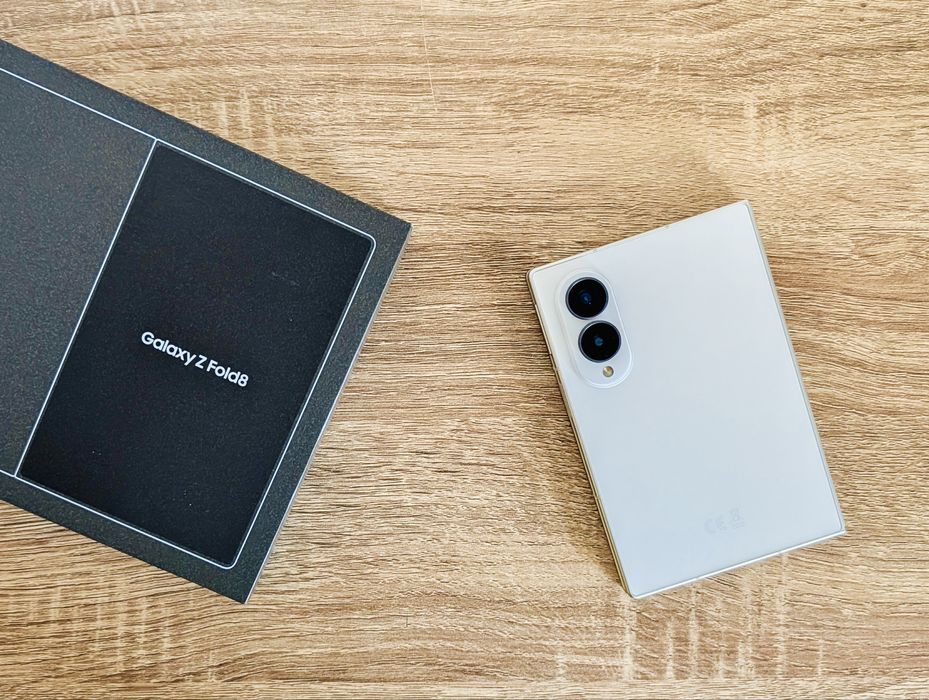 Samsung Galaxy Z Fold 8 - 12/256Gb - Branco