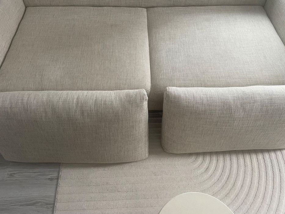 Nowoczesna sofa do salonu