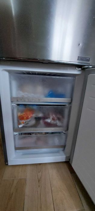 Lodówko-zamrażarka LG  GBB72SAEFN 203 cm Pełny No Frost . Używana