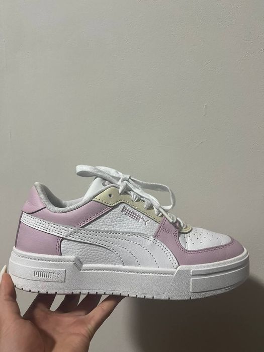 Кросівки Puma CA Pro Classic/розмір 38,5.      ТОРГ
PUMA White-Grape M