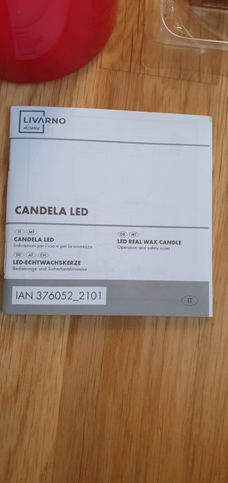 Świeca LED czerwona 15 cm