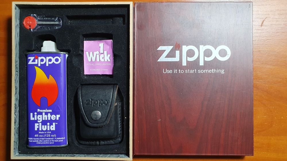 Зажигалка  бензинова ZIPPO