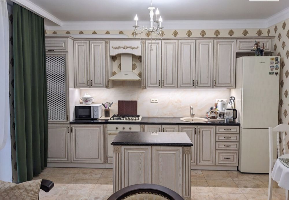 Продаж 2к.кв р-н Академічний