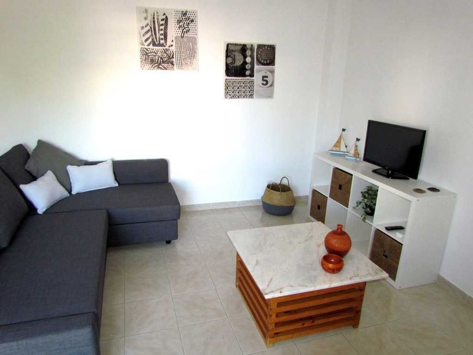 Apartamento com 2 WC e Garagem
