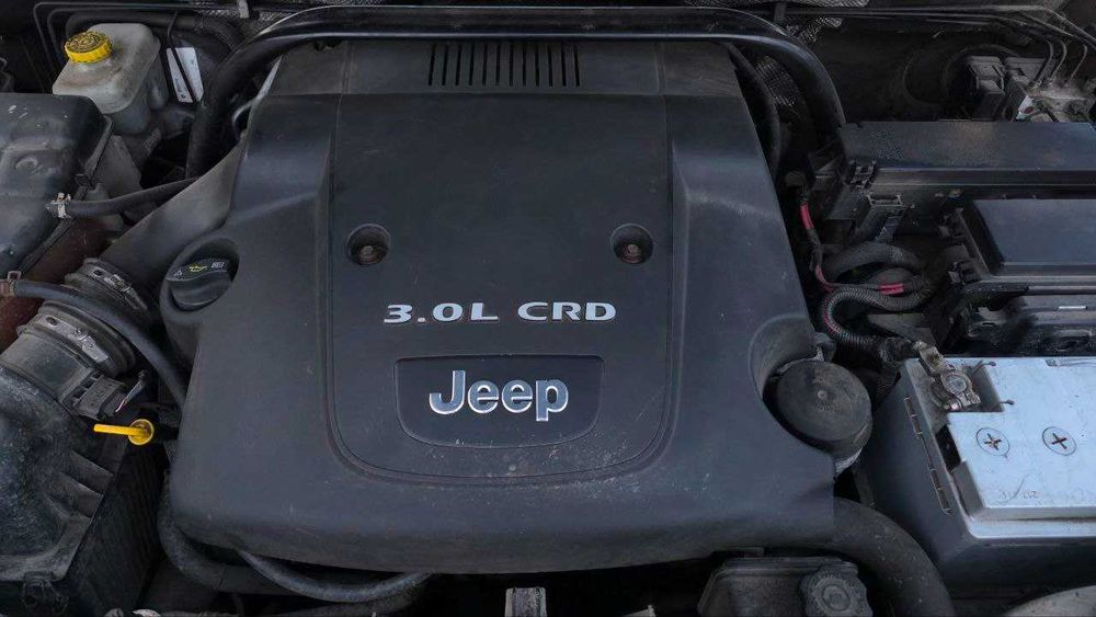 Двигун Jeep Cherokee WK 3.0 CRD OM642 Двигатель Mercedes Двигатель