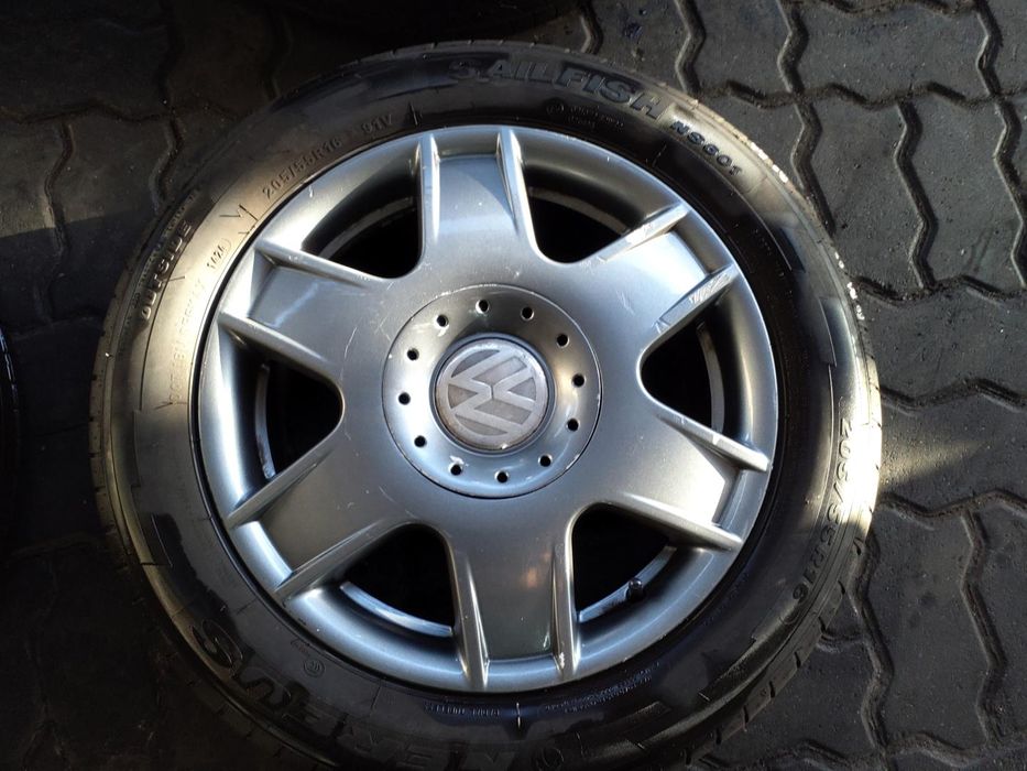 Jantes Vw R16 Com Pneus 205/55 Furação 5X100