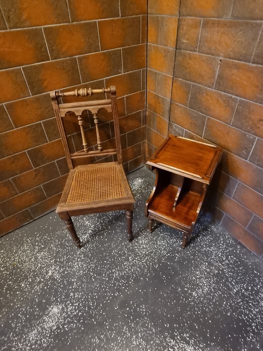 Stare meble fotele krzesła