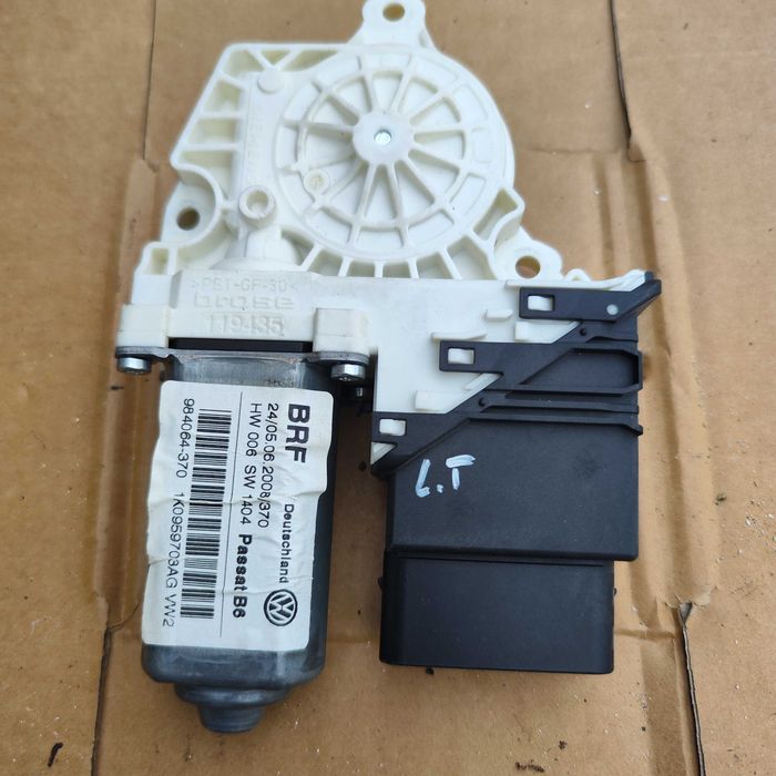 Vw Passat B6 Silniczek Szyby Lewy Tył 1K0959703AG