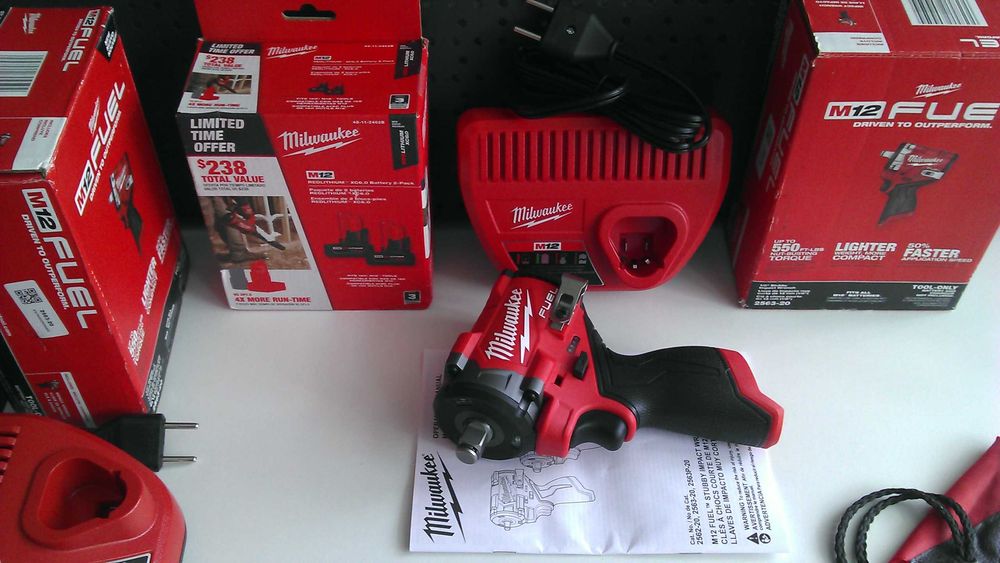 Milwaukee 2563-20 + 6Ah + зарядка