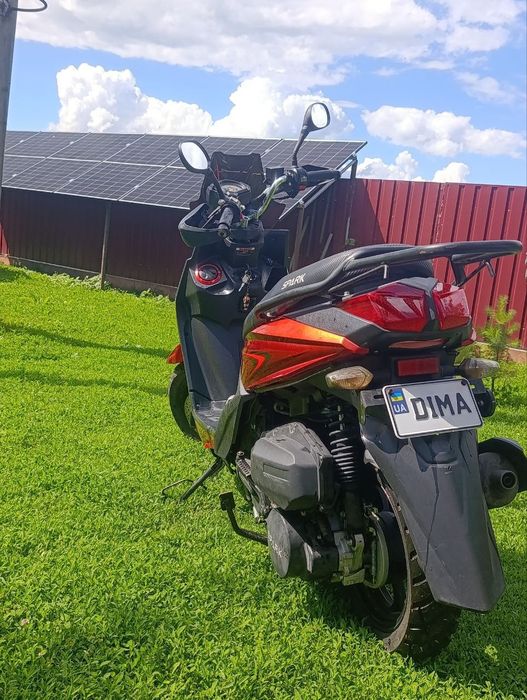 Продам скутер спарк