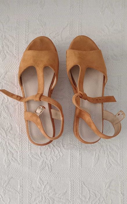 5 pares de Sandálias