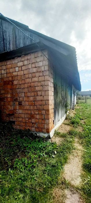Продаж будинку туалет, ванна та автономне опалення.
