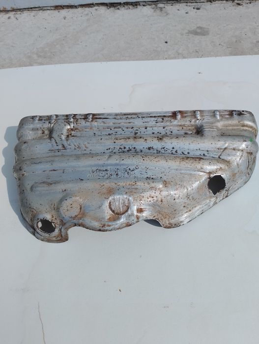 Skoda Octavia Tur тепловий єкран випускного колектора