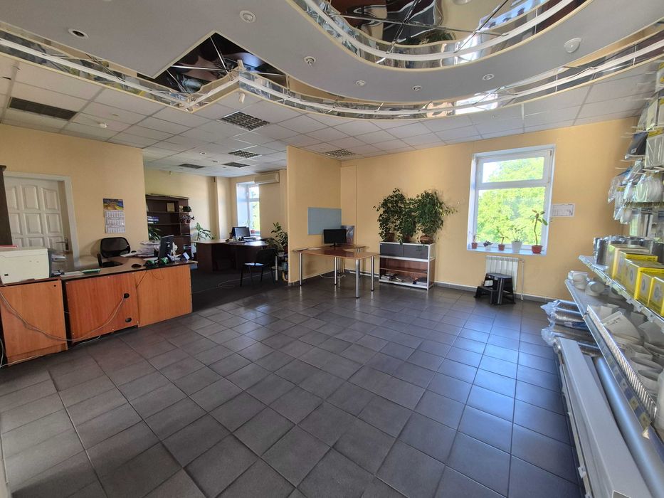 600м - супер-трафік з паркувальною зоною