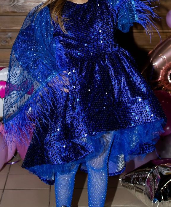 Святкова сукня синього кольору
