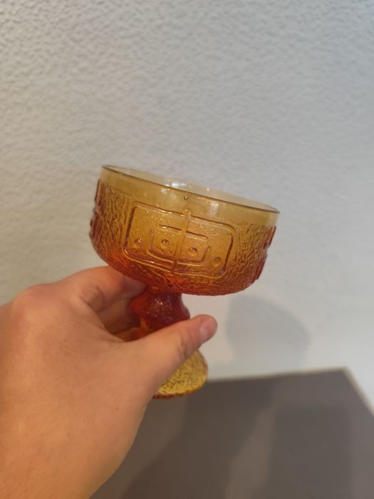 Miodowy bursztynowy pucharek cukiernica vintage retro prl kolorowe szk