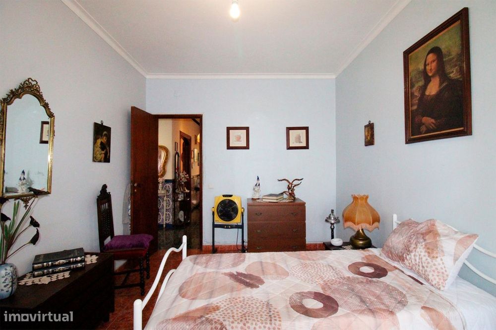 Apartamento T2, com elevador - Seixal