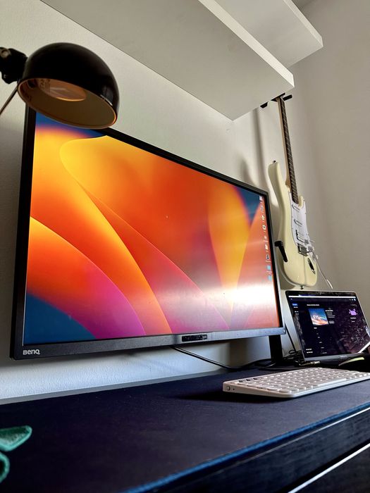 Monitor BENQ seminovo