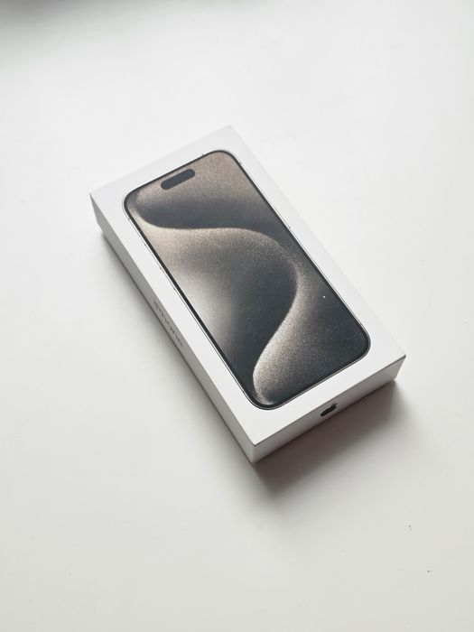 Smartphone Iphone 15 Pro 256 GB (Nowy stan)