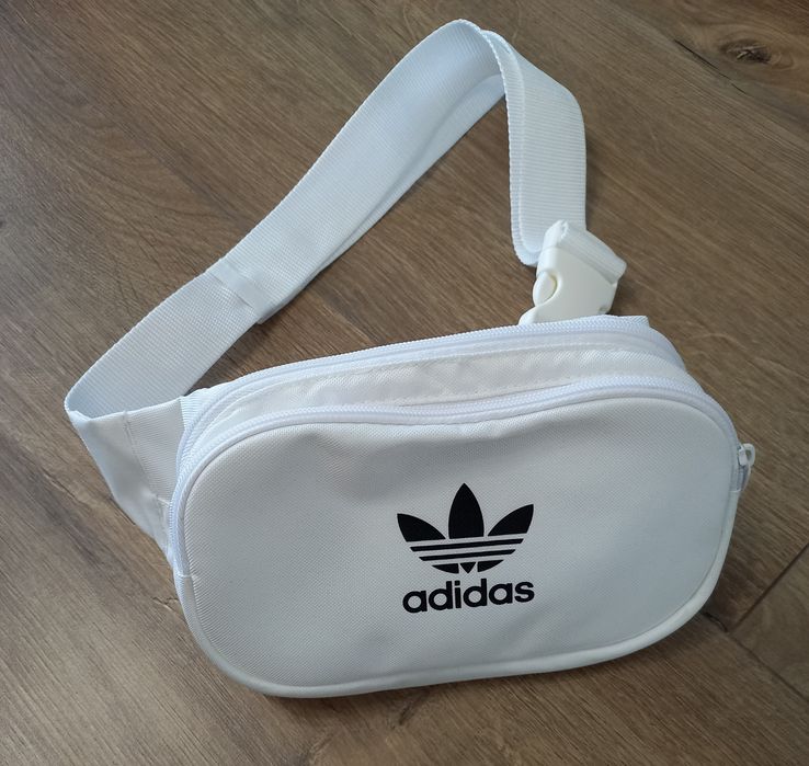 Оригінал Adidas Originals Essential Crossbody Нова сумка через плече