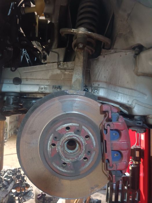 Цапфа Ричаг Кулак Mersedes ML W164