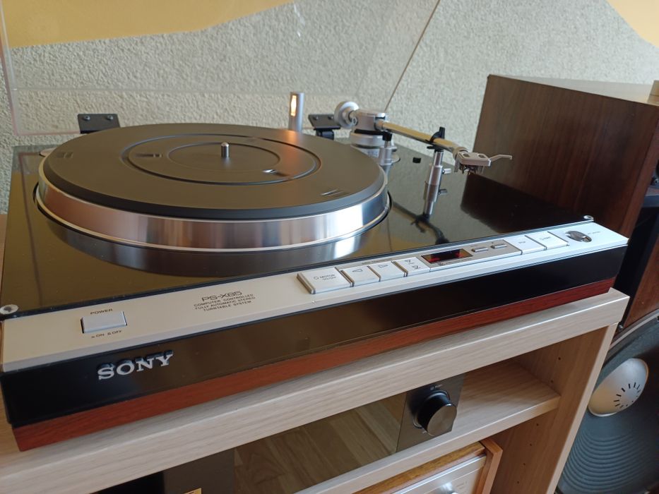 Gramofon Sony ps x 65