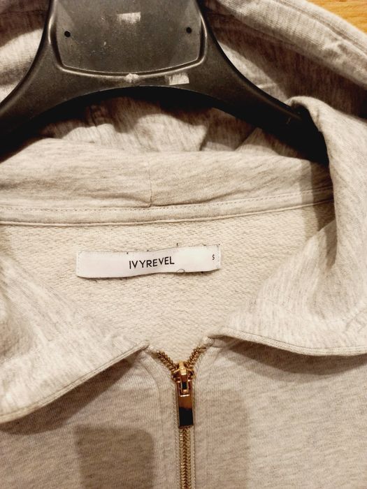 Bluza szarą kangurek M
