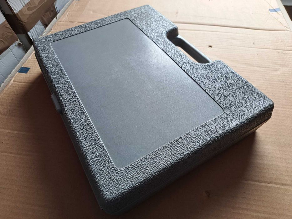 Ferramentas caixa usada