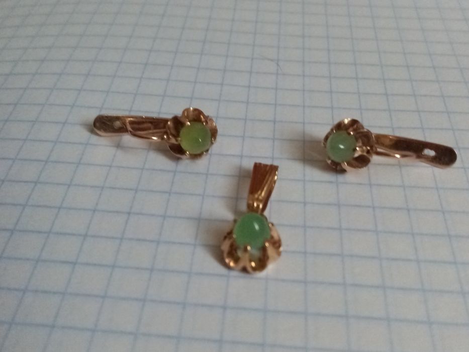 Серьги кульчики кулон подвеска  яблочный хризопраз ссср 583