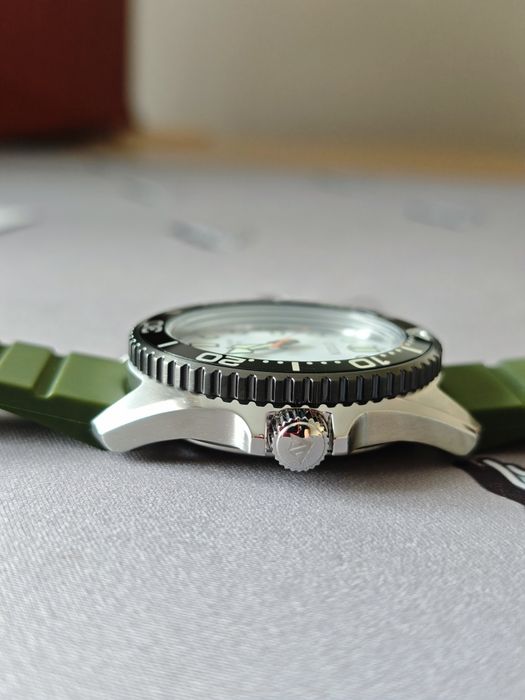 Citizen Promaster Marine Diver Eco-Drive BN0265-00A (Biała tarcza / White dial)