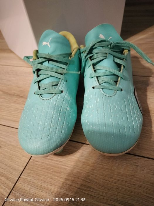 Korki, buty sportowe r. 37