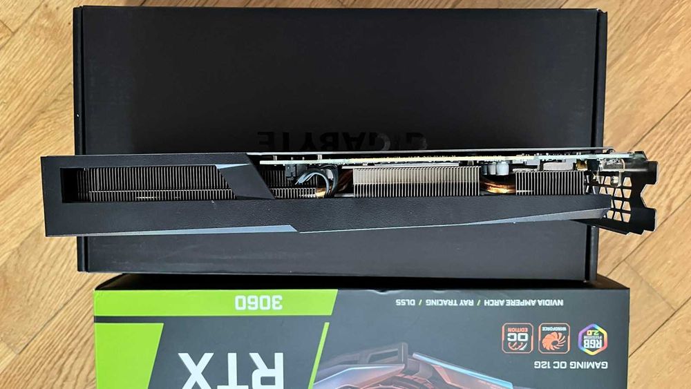 Gigabyte GEFORCE RTX 3060/REV 2.0 gaming OC 12G