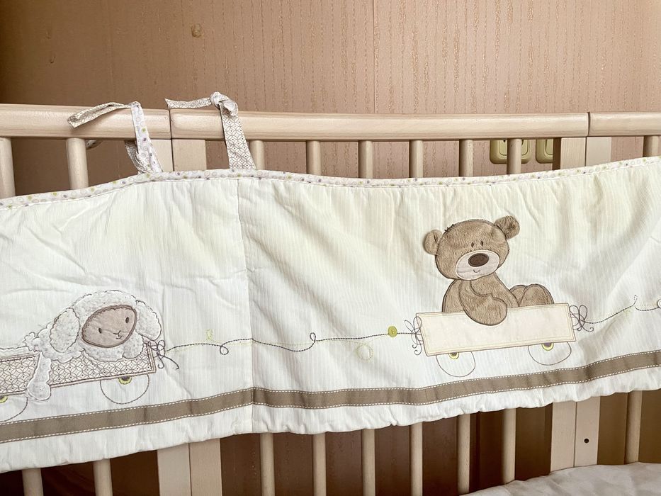 Захисні бортики бампер для дитячого ліжка Mothercare