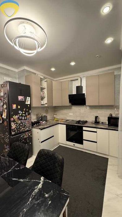 В продажу 2-к  квартира укомплектована в ЖК Розенталь