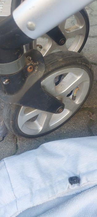 Sprzedam wózek 3w1
