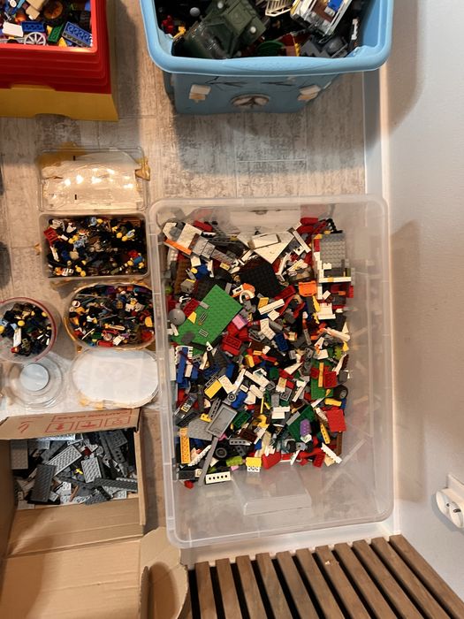 Klocki Lego bardzo dużo zestawów