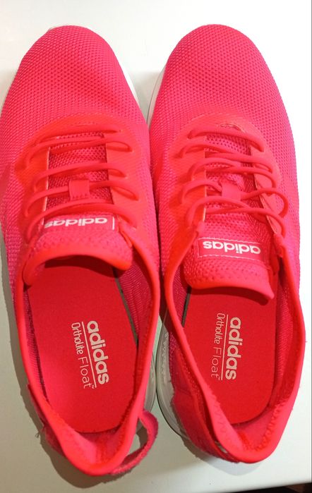 Кросівки для бігу Adidas Yatra розмір 39