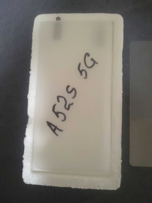 Защитное стекло Samsung диагональ 6,5" ; 6,7"