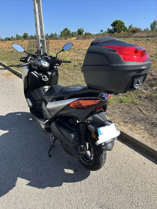 Yamaha X-max 300
