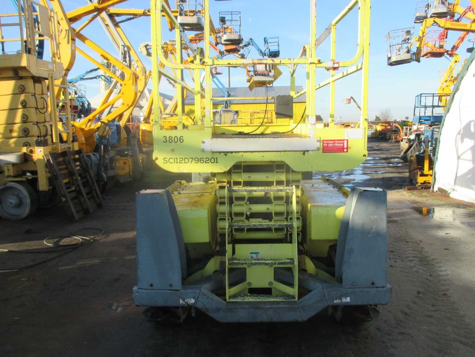 Podnośnik nożycowy 12 m 4x4 HAULOTTE COMPACT 12DX (Genie JLG) UDT