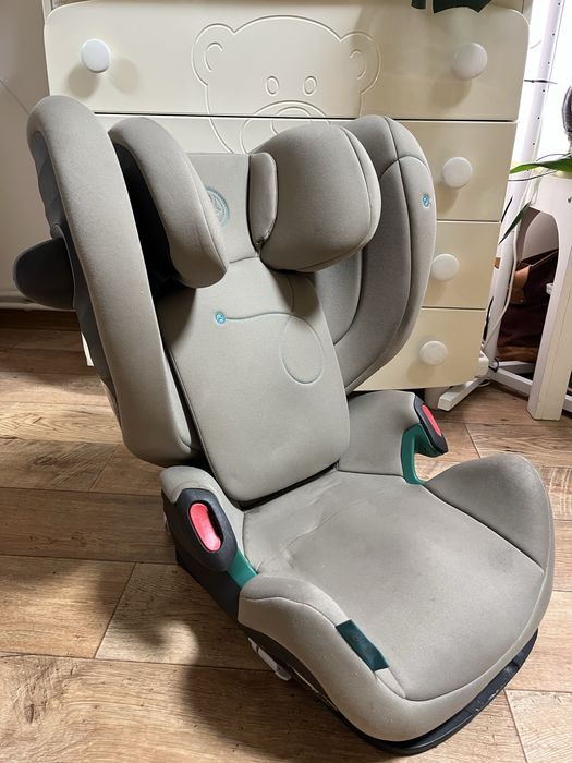 Автокрісло Cybex Pallas G i-Size — стан відмінний