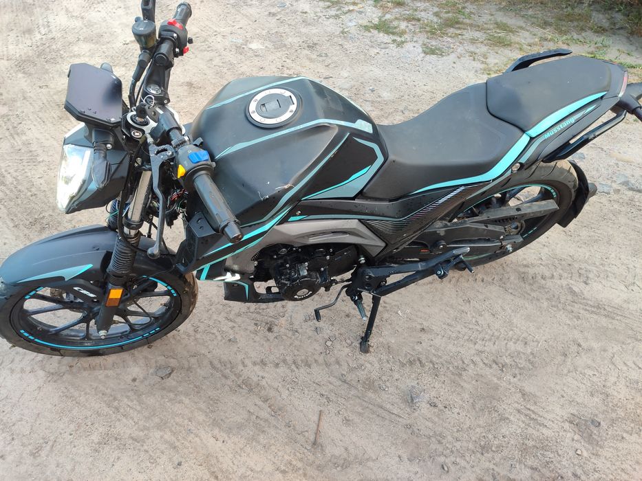 Пластик та інше Musstang Region ST 200