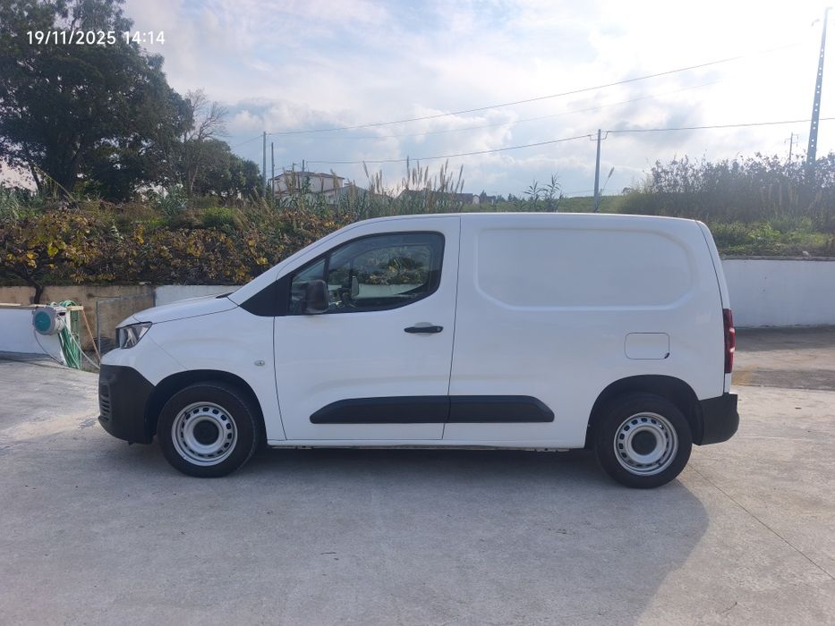 Peugeot partner 1.6 HDI (reservada )