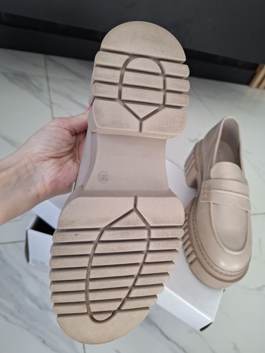 Mokasyny damskie półbuty wiosna beżowe nowe deichmann 36
